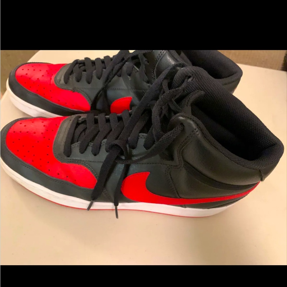 Nike Men's Court Vision Mid Shoe .Size 12